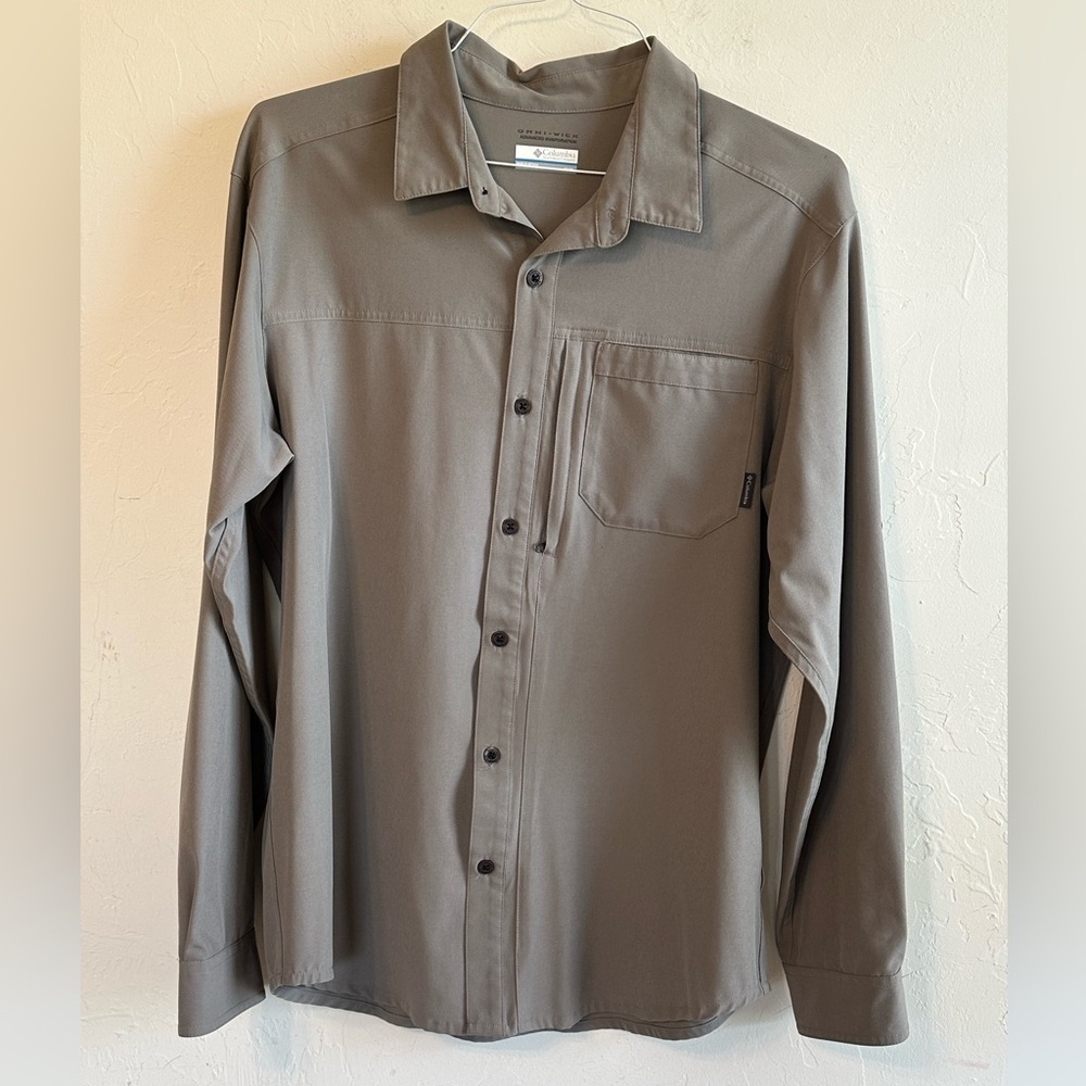 Columbia Omni-Wick Taupe Brown Outdoor Activewear Button-Up Hiking Shirt Sz M